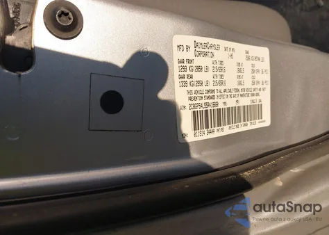 2005 Chrysler Town & Country Touring z USA, uszkodzony, nr VIN 2C8GP54L55R418660